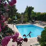 Vila Lucija With Pool And Tennis Court Near *