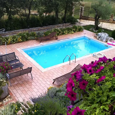 Vila Lucija With Pool And Tennis Court Near