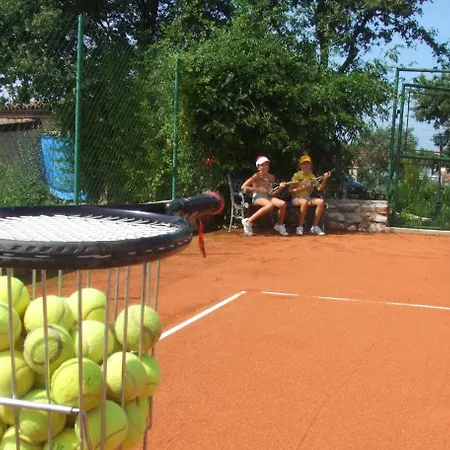 Vila Lucija With Pool And Tennis Court Near *