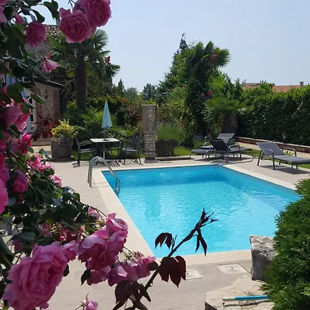 Vila Lucija With Pool And Tennis Court Near *