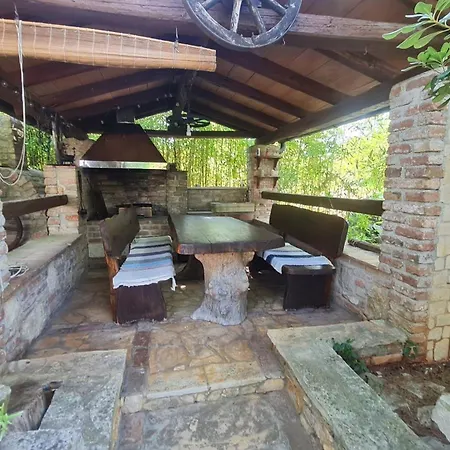 Vila Lucija With Pool And Tennis Court Near *